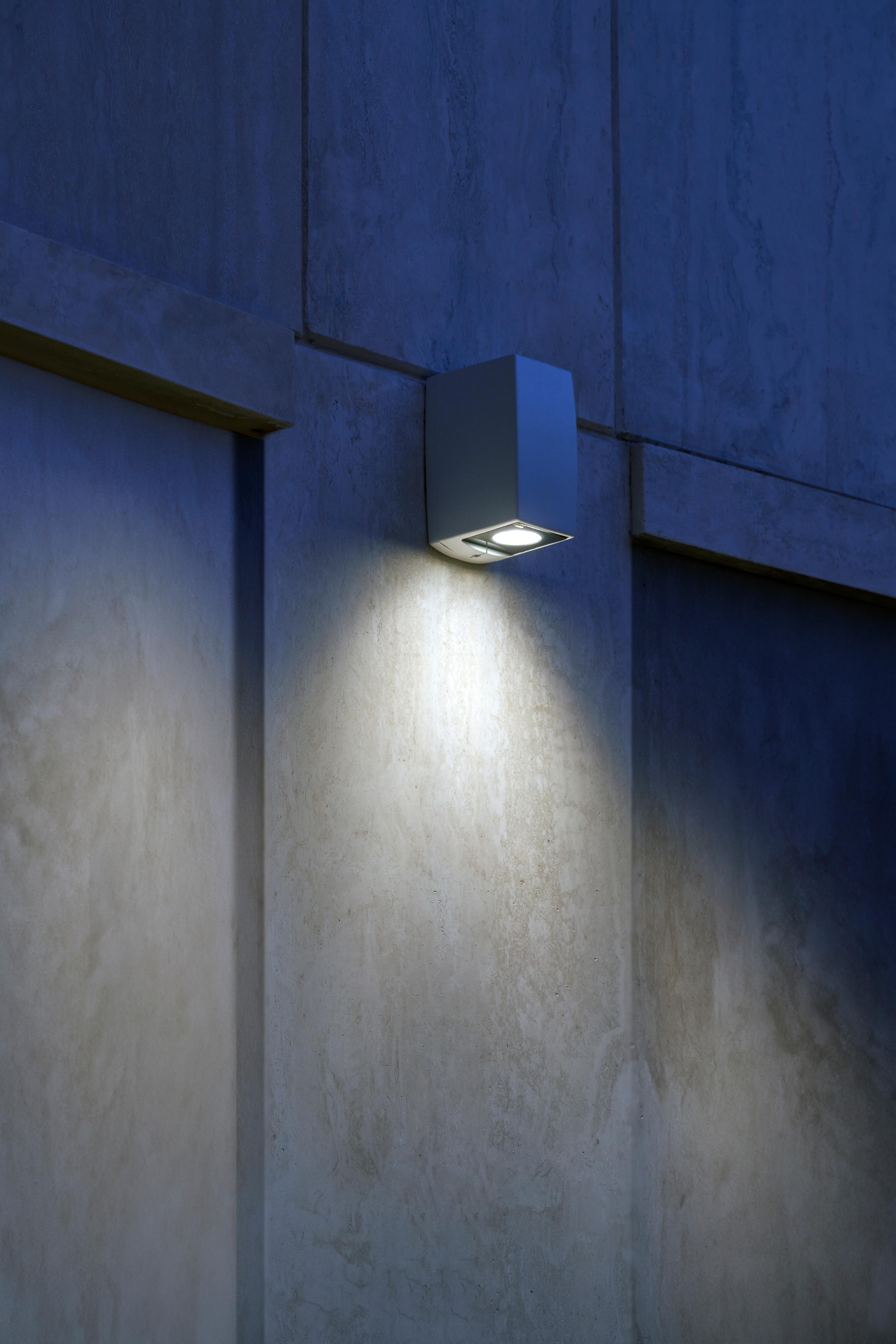 Gallery Product Vedette Wall Outdoor Linealightgroup 1280X1920 3 (1)