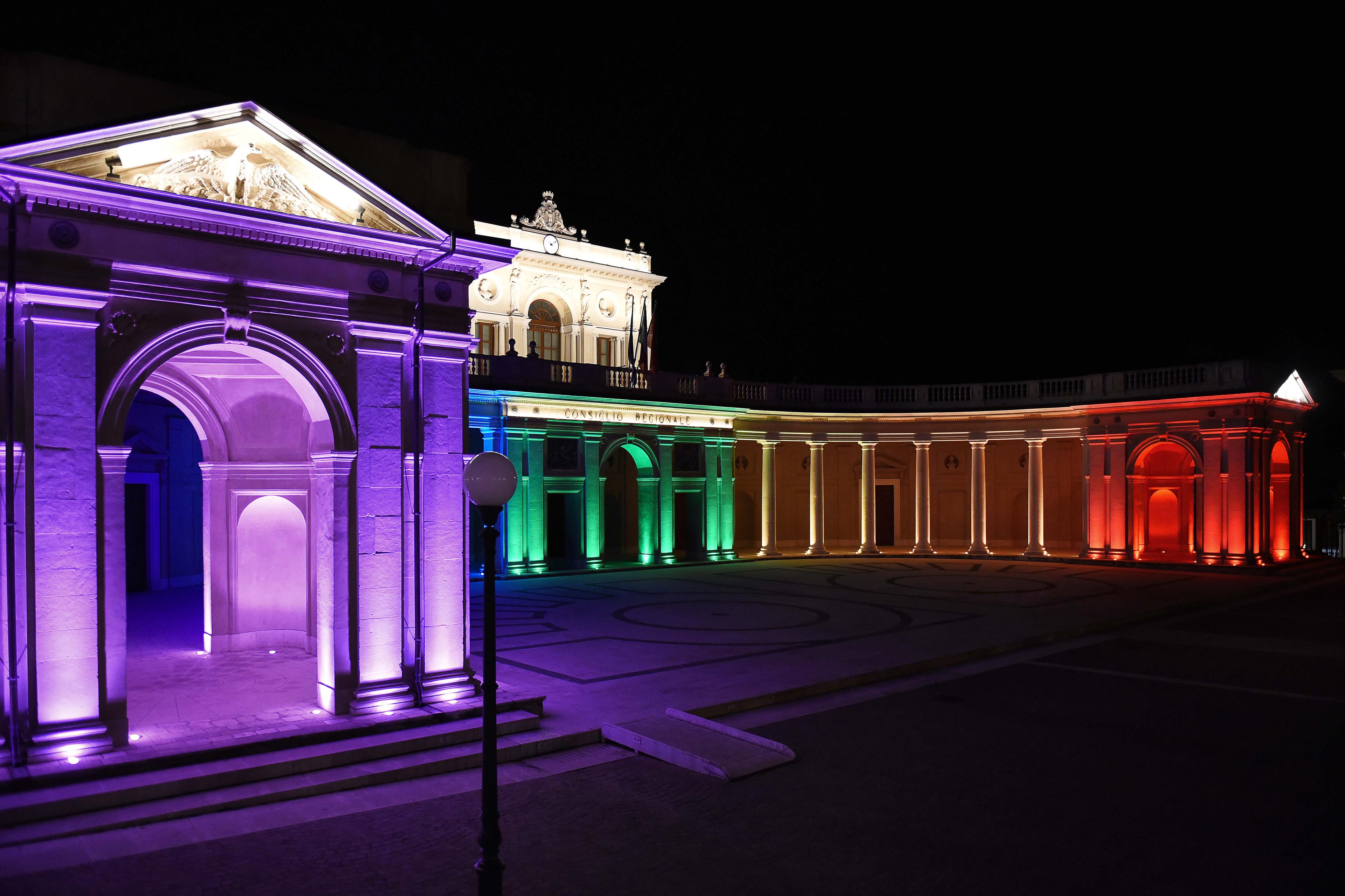 Palazzo Emiciclo Llg 1920X1280 2