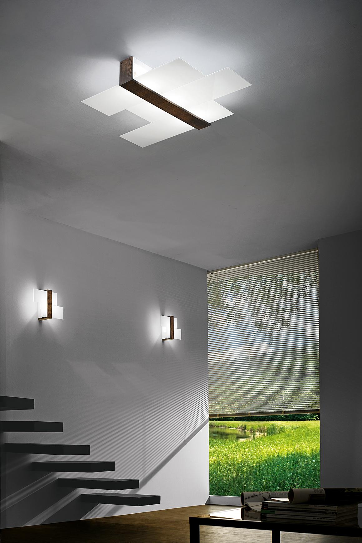 Gallery Product Triad Wall Linealightgroup 1280X1920 1